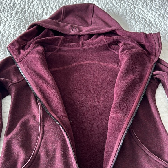 Lululemon Scuba Plush Adobe Gold size 6 - Picture 4 of 5